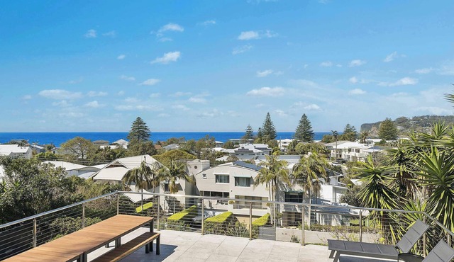 B by the SEA - by Coast Hosting