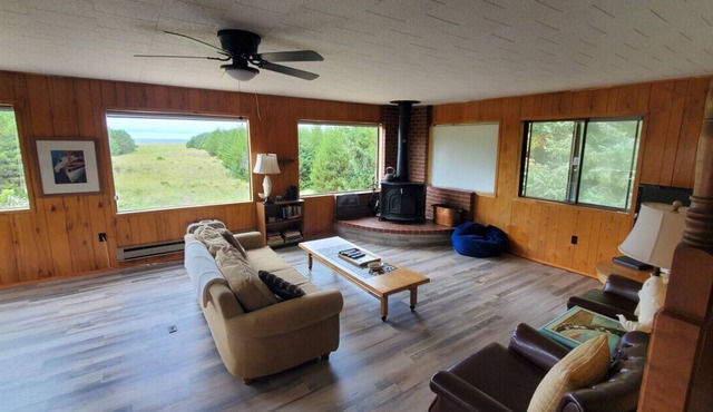 B & J Sea View | Secluded Klipson Beach Area