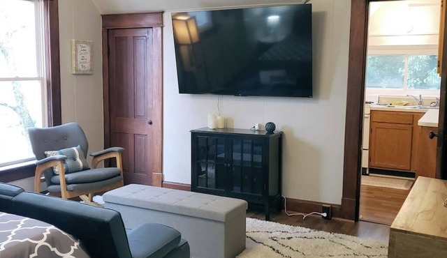 B-town Cozy Quarters