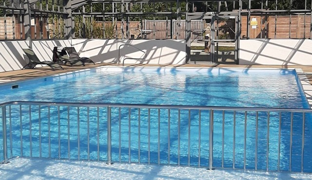 B049 - 3-bedroom chalet on secure estate with indoor pool.