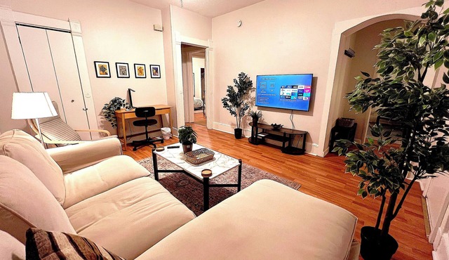 B1- Walk to YALE Hospital 1