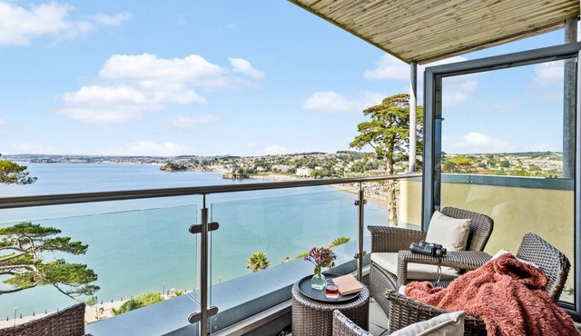 B6 Masts - Apartment with Sea Views