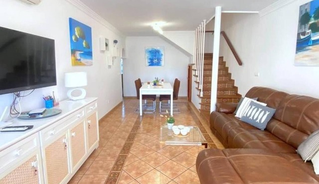BA-Attached house with 3 bedrooms and parking