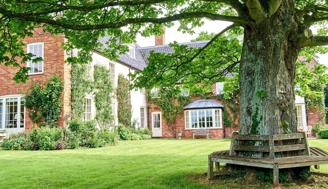 Babies in travel cots not included in the capacity totals