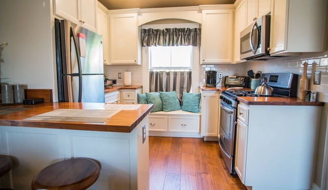 Baby Bliss-All the Bliss you need, in downtown Paso Robles!