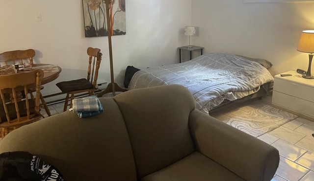 bachelor pad