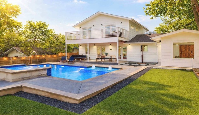 Bachelorette Fave - Pool, Hot Tub, Great Location