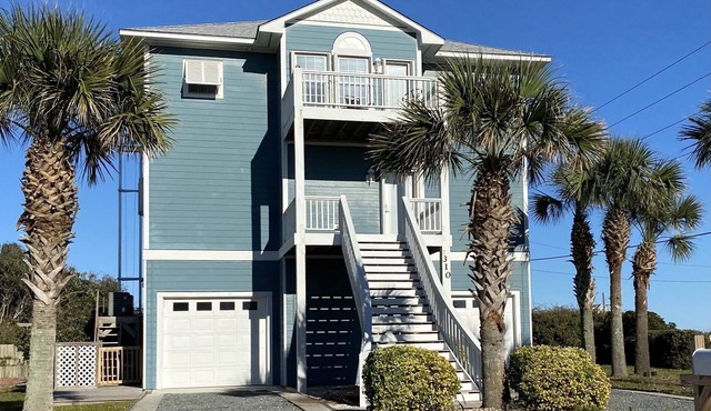 BACK AGAIN FOR YOUR VACATION PLEASURE! AMAZING OCEAN & INTERCOASTAL VIEWS!