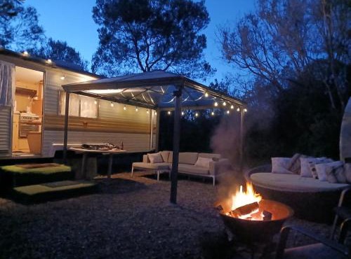 Back Beach Beryl Ocean Bay Getaway PL