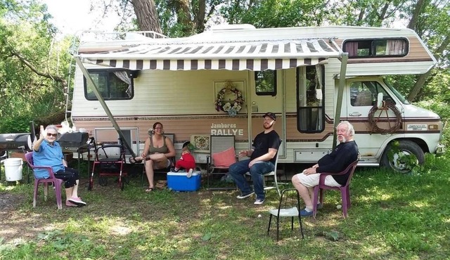 Back Bottom Camp Back Bottom Camp at ShineOn Valley