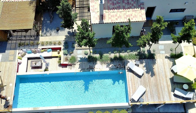 BACK OF SAINT FLORENT COUNTRY. POOL AND SPA