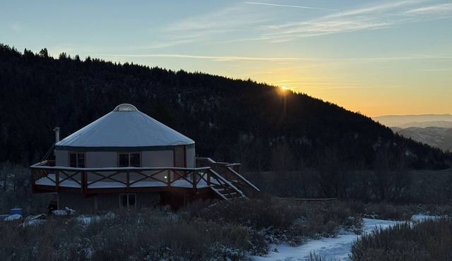 Backcountry Yurt in Private Valley