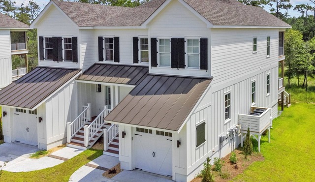 Backstay House in River Dunes Waterfront Community