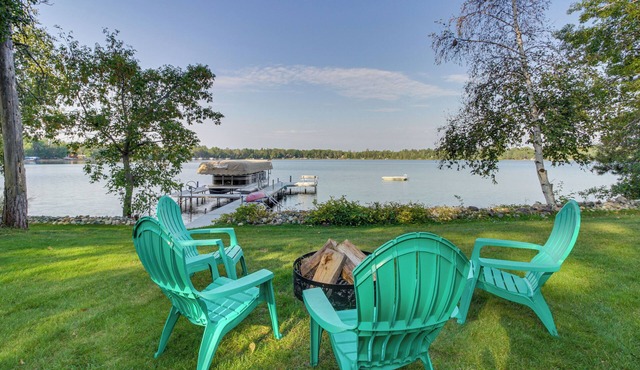 Backus Lakefront Cabin w/Fire Pit, Dock Access!