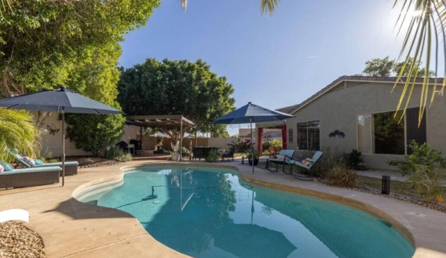 Backyard Oasis in the Foothills, Golf, Hiking, Casino fun!