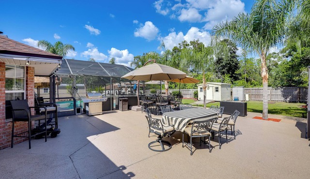 Backyard Oasis w/Private Pool: Jacksonville Gem