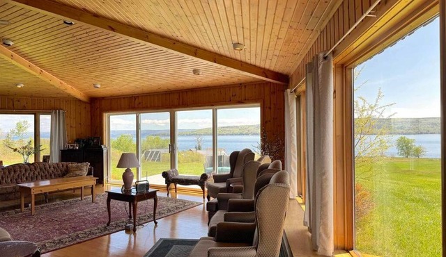 Baddeck Inn