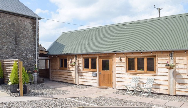 Badgers Den - UK32084