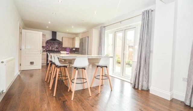 Badgers House Long Stay Discounts Free Parking