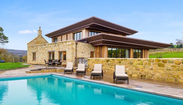 Badgerwood - sleeps 12 guests in 6 bedrooms