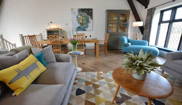 BADMINTON, THORPENESS, pet friendly, with open fire in Thorpeness