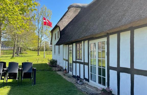 Baekgaarden 3 rooms Apartment - old farm house