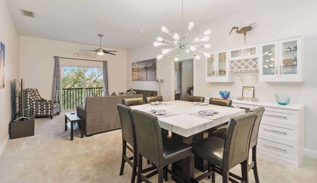 Bahama Bay Superb modern condo Harry Potter