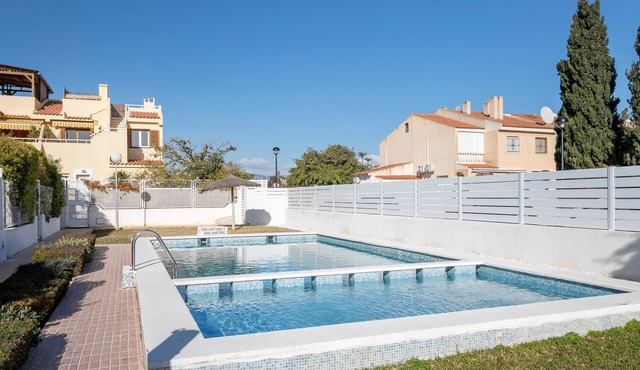 BAHAMAS III (SANT JOAN) - Cozy apartment with shared swimming pool and free WiFi