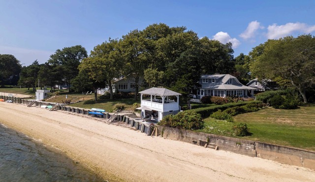 Bahia Mar – Private Peconic Bayfront