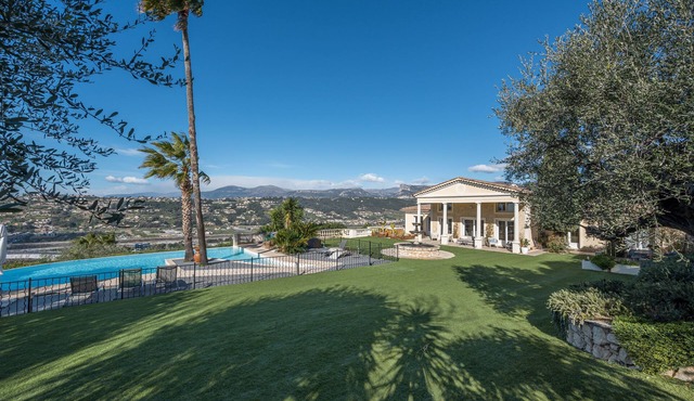 Baie des Anges : Découvrez Notre Villa de Avec vue Imprenable sur la mer à Nice