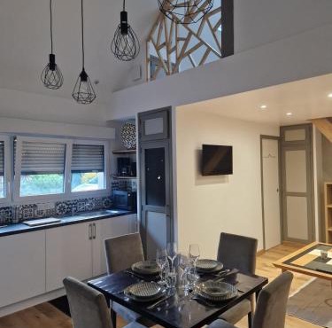 Baie du Mont Saint Michel, petite maison neuve