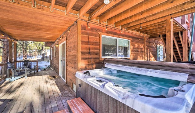 Bailey Getaway w/Hot Tub & Game Room!