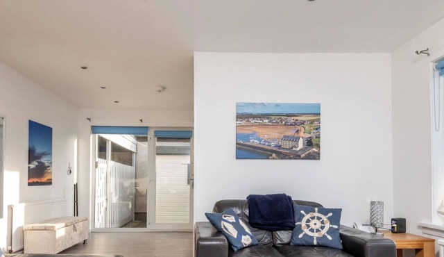 Baird Place (No 26) | Elie