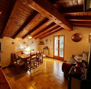 Baita in città in Branzi