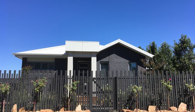 Bakery Lane Serviced Apartments Charlton