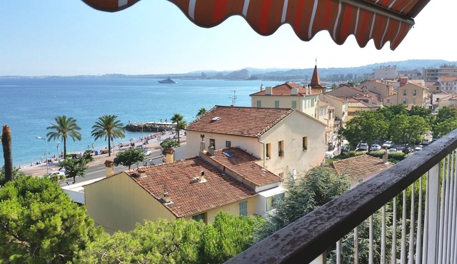 Balcony facing the sea, 3 rooms (76m2), private park DEPARTURE ON SATURDAY EXCLUSIVELY