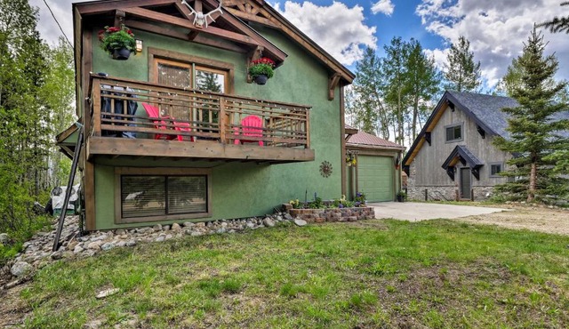 Balcony, Fire Pit and Grill Grand Lake Retreat!