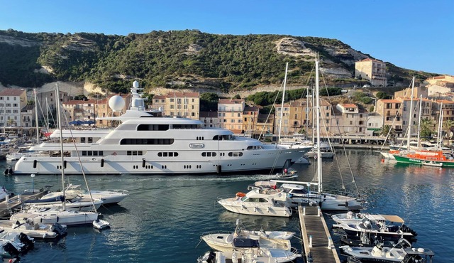 BALCONY SUR LA MARINE - VUE IMPRENABLE - STUNNING VIEW - BONIFACIO harbor