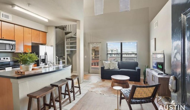 Balcony Views and Ideal West Campus Austin Location