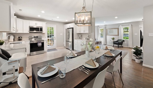 Baldwin Cottage: Countryside, 3 bedroom, 2 bath, Fast Wi-Fi