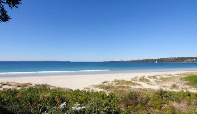 Bali Beach House by Jervis Bay Breaks