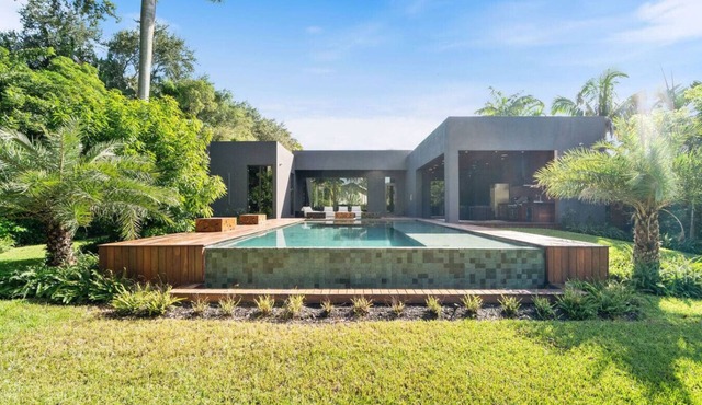 Bali-Inspired Luxury Villa w/Saltwater Pool + Spa
