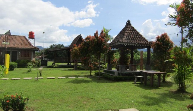 Balkondes Bumiharjo (Kampung Dolanan)