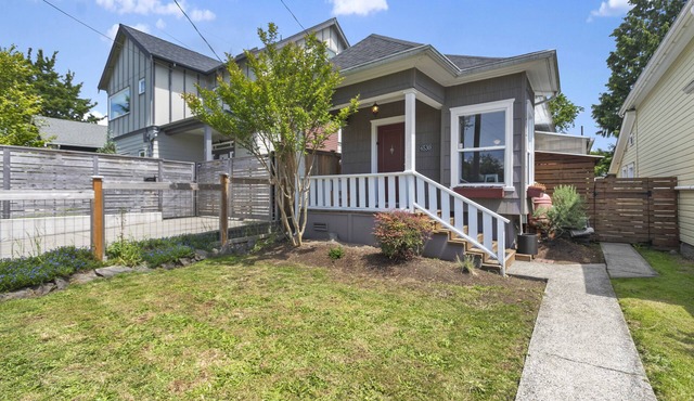 Ballard Bungalow - Walk to DT Ballard/Water