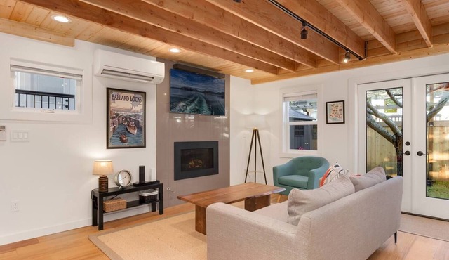 Ballard Locks & Market St | Fire Pit Courtyard · Chef's Kitchen | Designer Loft
