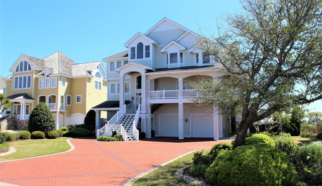 Ballast Point 37 - Guest Favorite 5 BR with Pool!