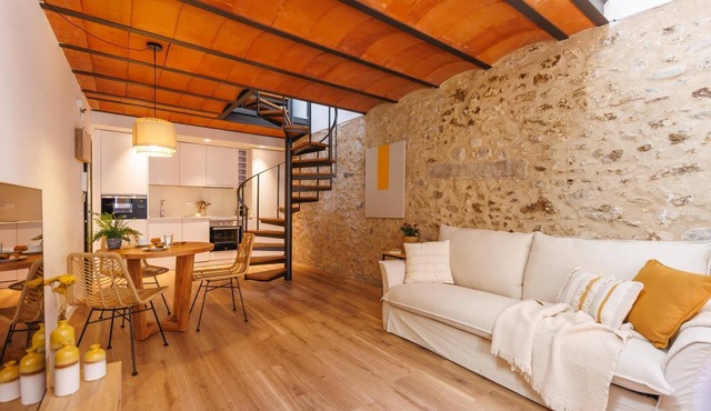Ballesteries 40 - Duplex apartment in Girona | Bravissimo