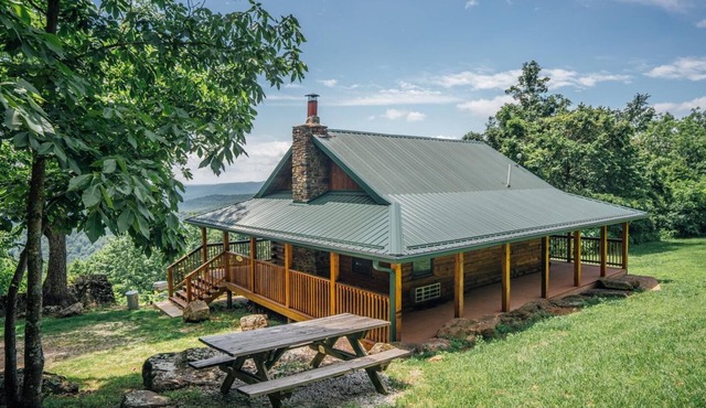 Balloon Cabin - Great Buffalo River Group Getaway