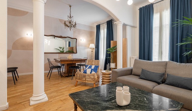 Balmes Apartment by Olala Homes