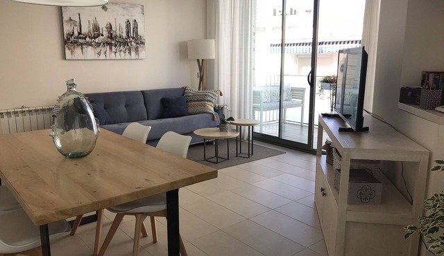 BALMINS APARTMENT, FULLY EQUIPPED 50 MTS FROM THE BEACH OF ST.SEBASTIA